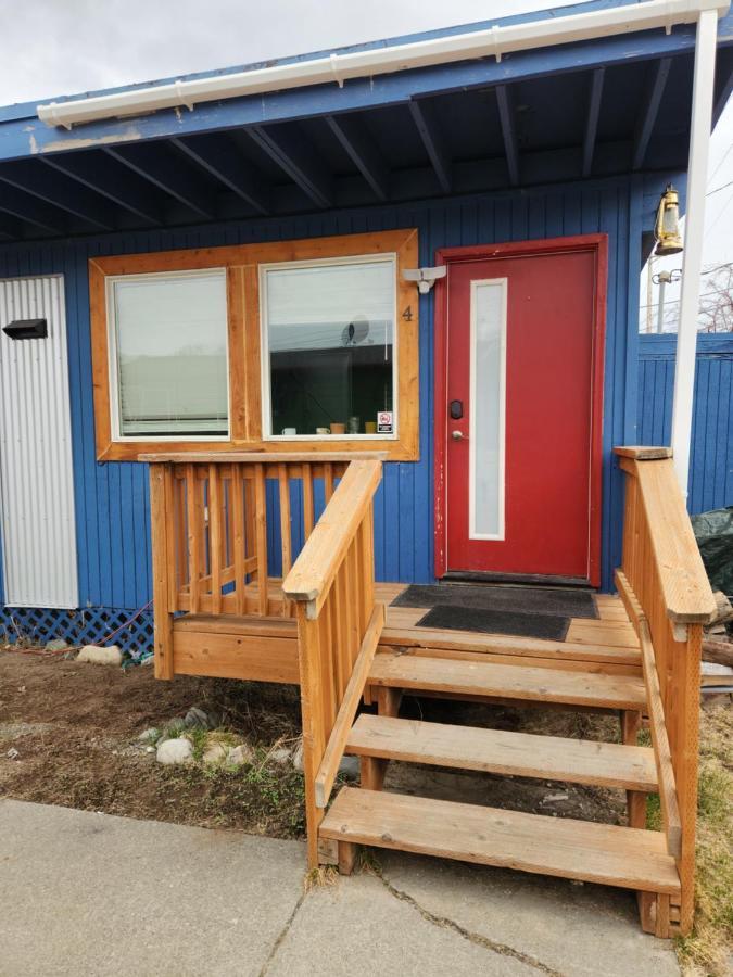 Nightshade Bnb Anchorage Ngoại thất bức ảnh